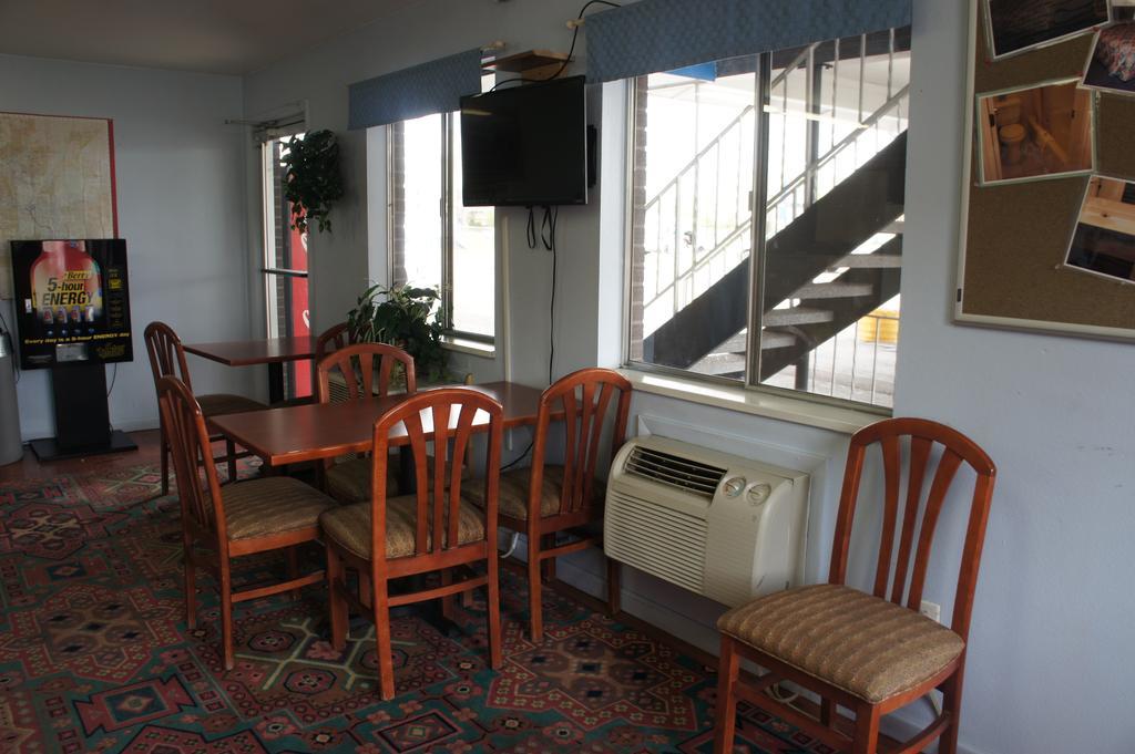 וויט רידג' Best Interstate Inn מראה חיצוני תמונה